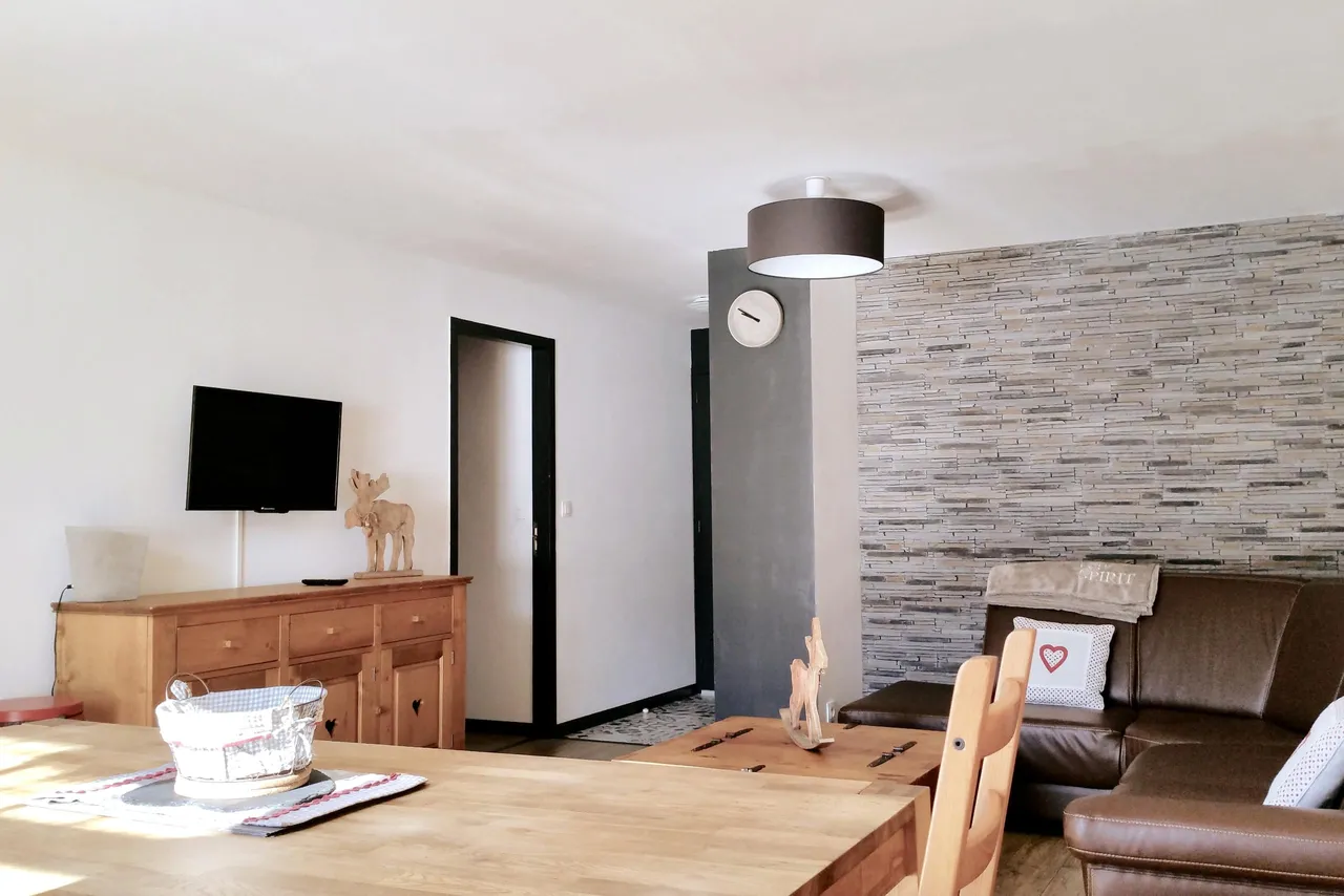 Appartement 10 : le séjour