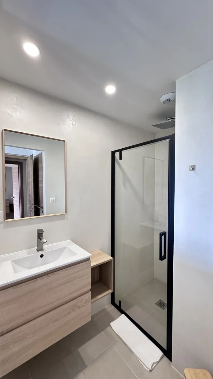 Appartement 20 : salle d’eau privative