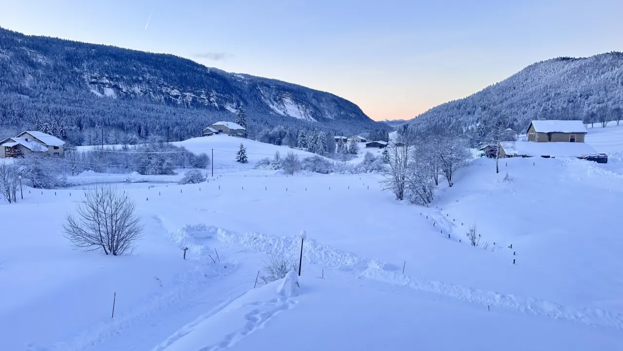 La combe enneigée au petit matin